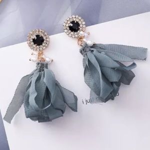 Gold Tone Dangle Fashion Earrings